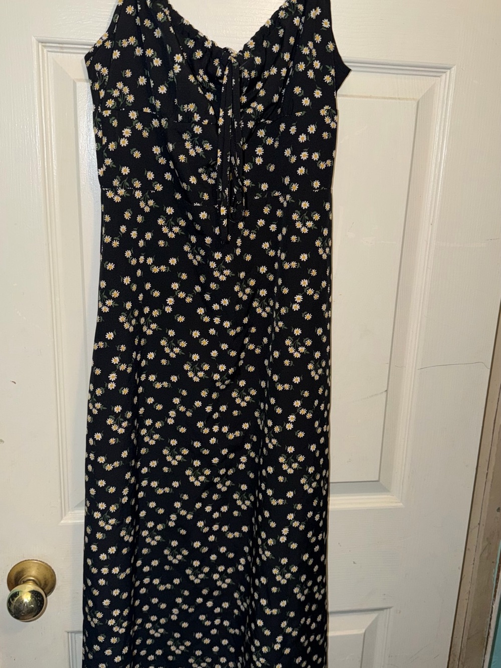 Black Daisy Print Maxi Dress